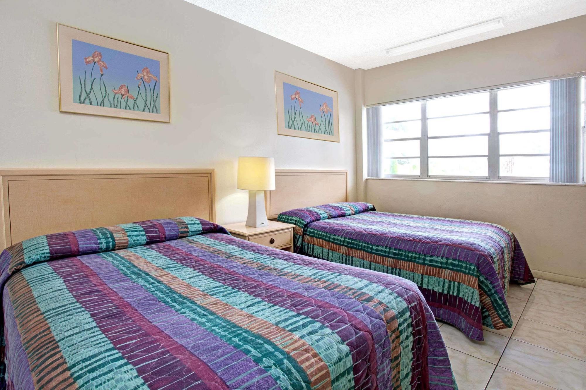 Knights Inn Hallandale Hallandale Beach Eksteriør bilde