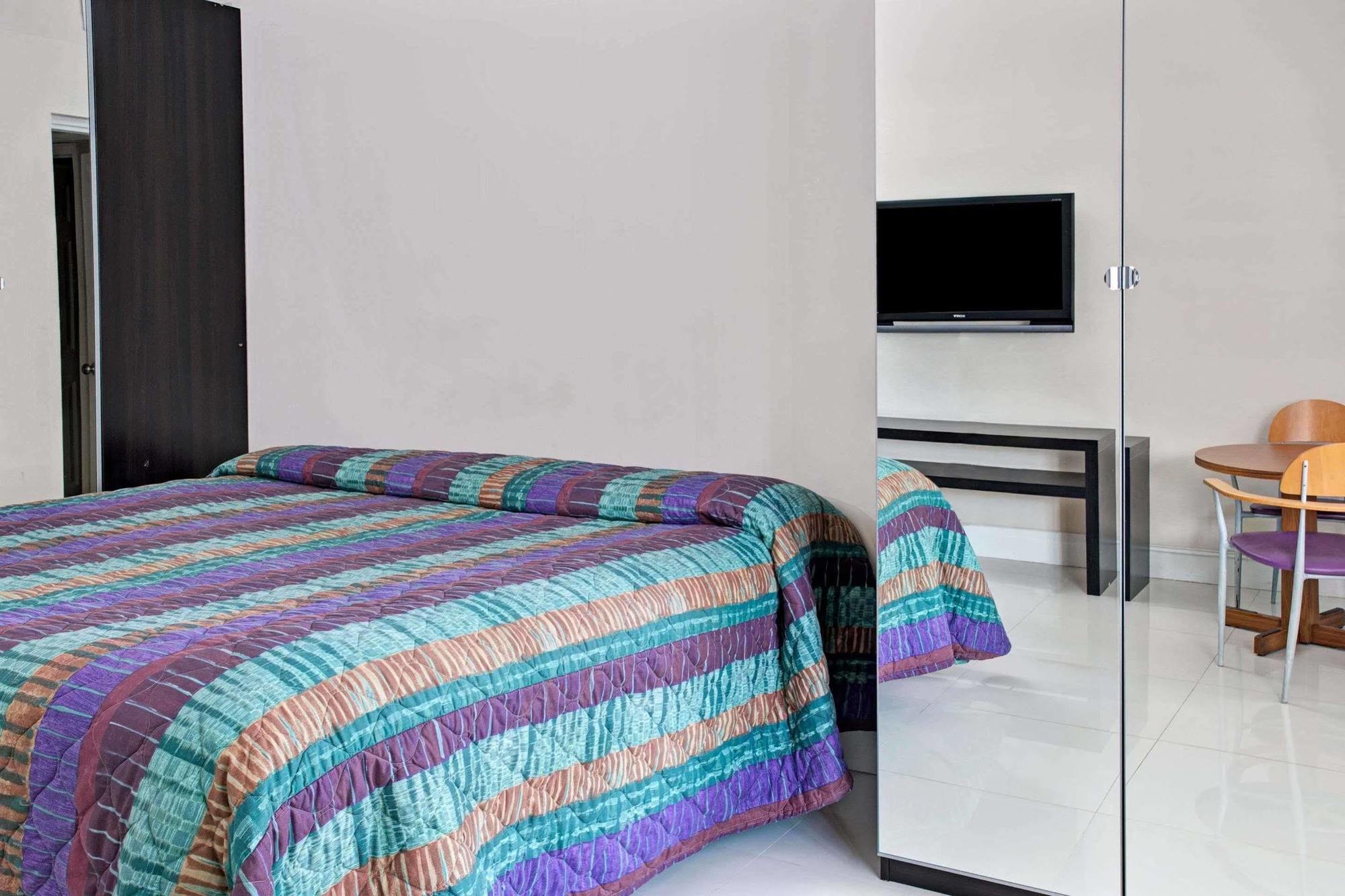 Knights Inn Hallandale Hallandale Beach Eksteriør bilde